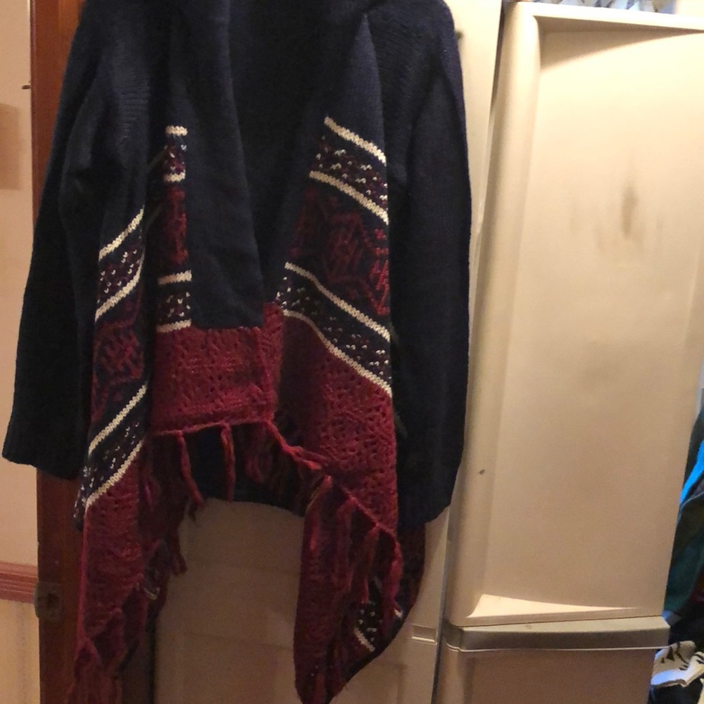 Cardigan - Picture 2 of 4